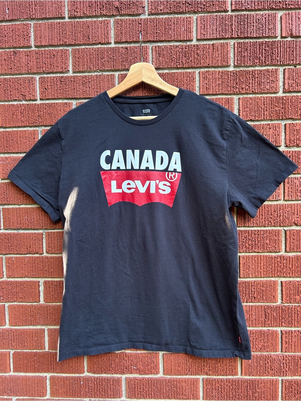 Levi’s Canada Logo Graphic T-Shirt Black XL